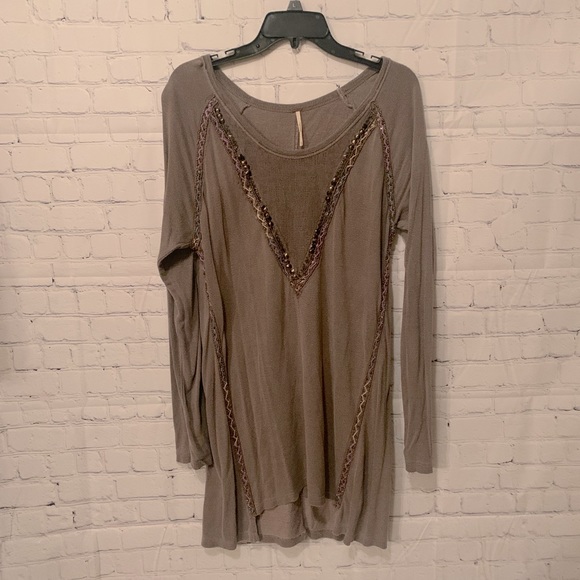 Free People Tops - Free People Crossroads Tunic Taupe Sz M
